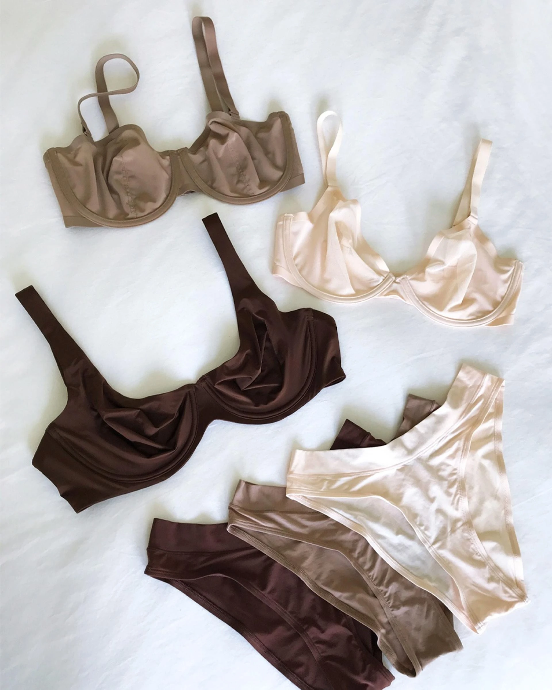 4 Tips for Buying the Best Bras Online