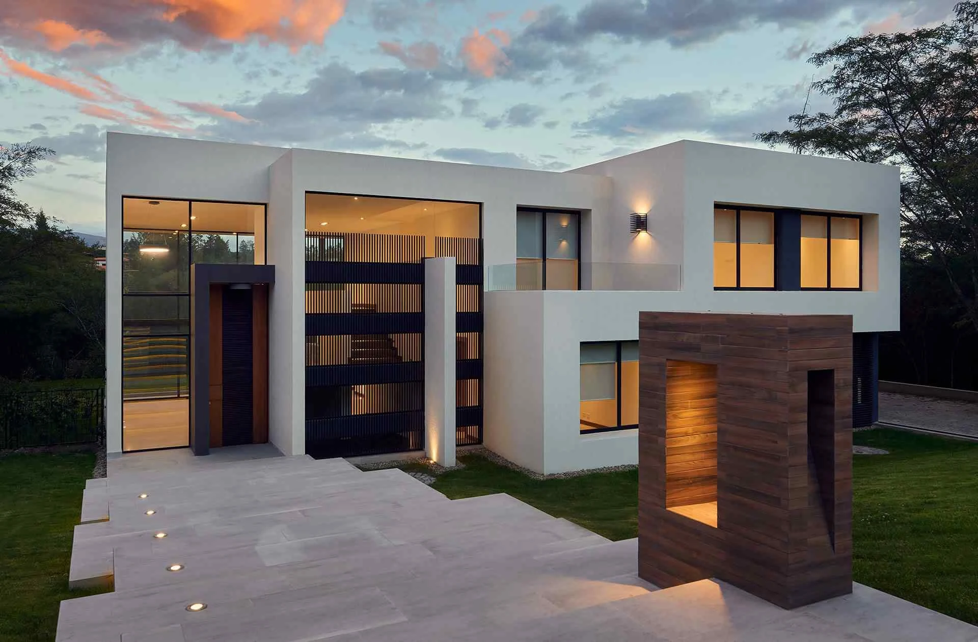 The Glory of Luxury Apartments in Delhi and Gurgaon Unveiled