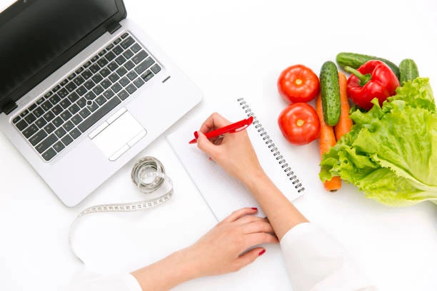 Essential Weight Loss Tips from Best Weight Loss Dietician in Delhi