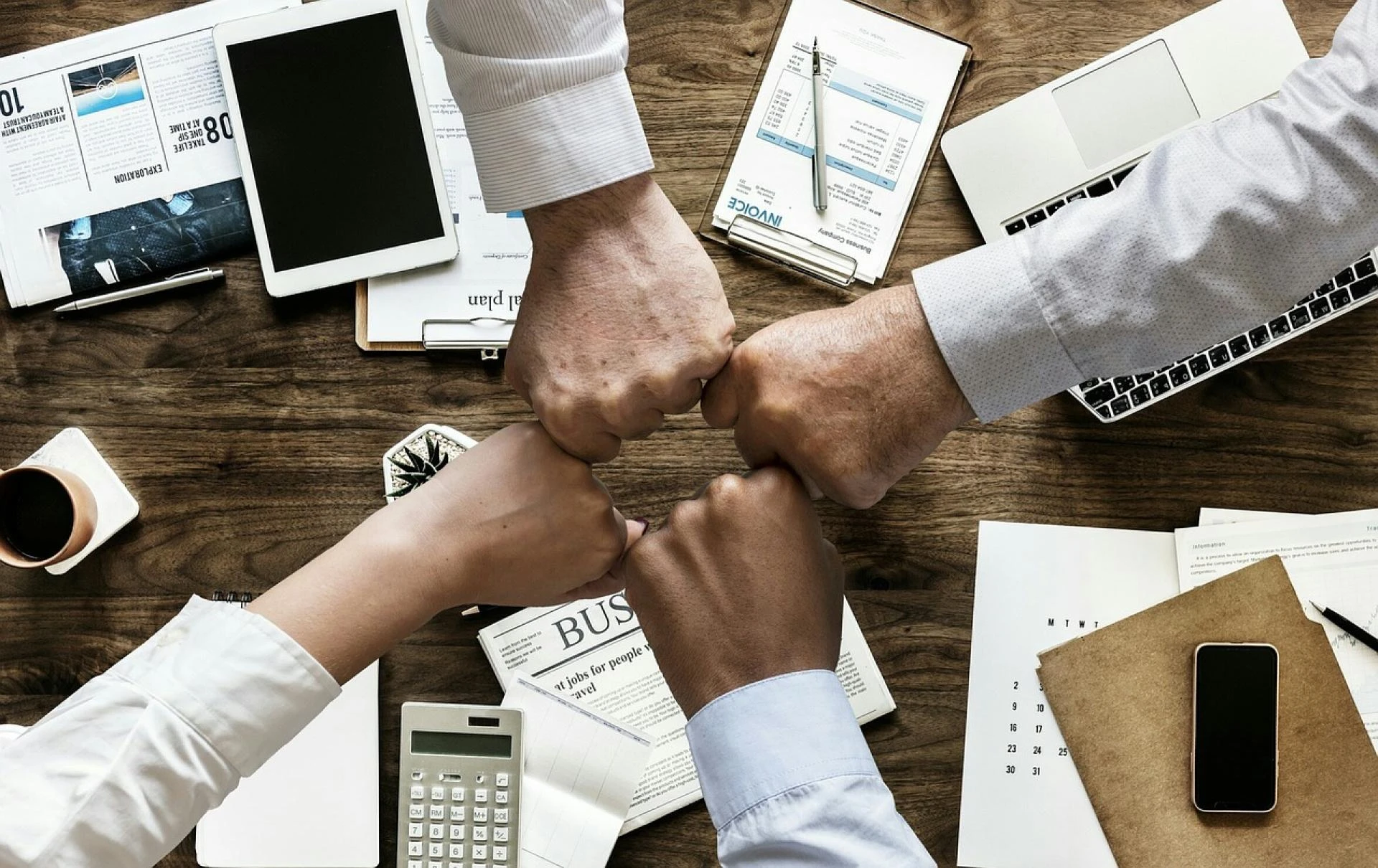 In the Realm of Management Recruiters: Navigating the Labyrinth of Talent Acquisition