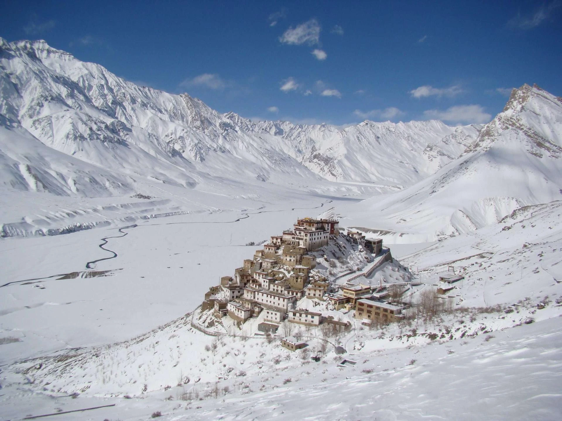 Exploring the Enchanting Beauty of Spiti Valley