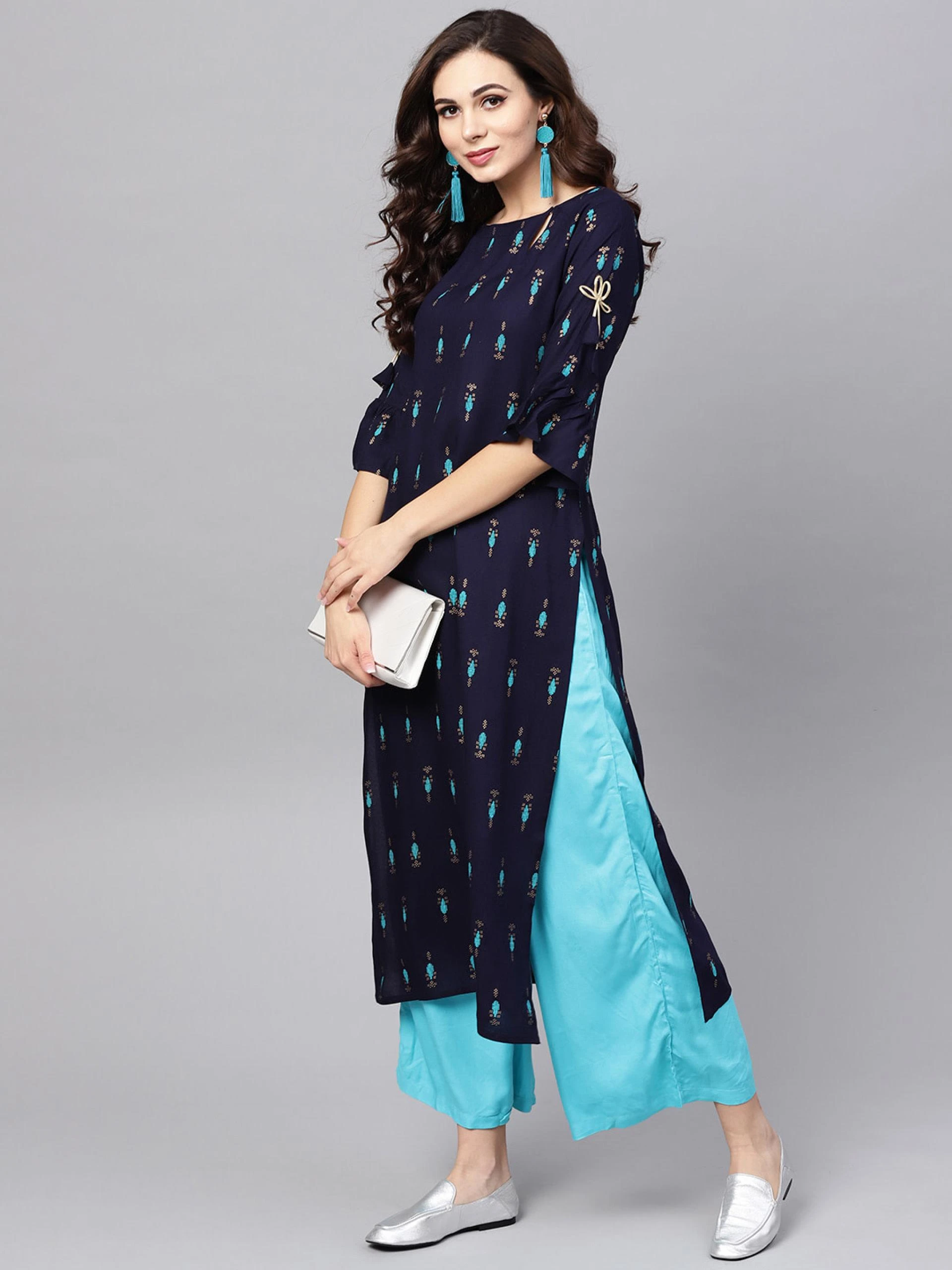 Kurtis &amp; Kurtas Online | Buy Ladies Kurtis At Best Price In India At Tata CLiQ