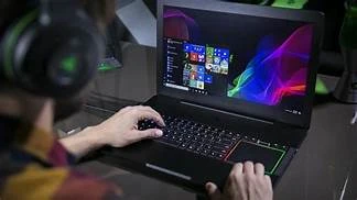 Laptop | Buy Laptops Online at TATA CLiQ