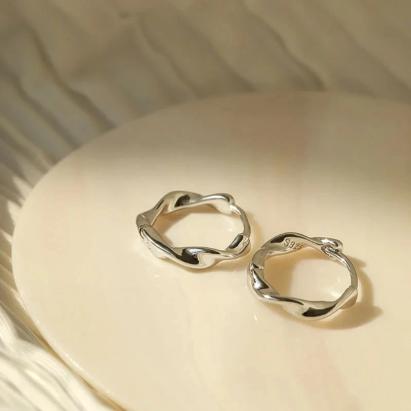 The Secrets Behind Purchasing Wholesale Jewelry In 2022