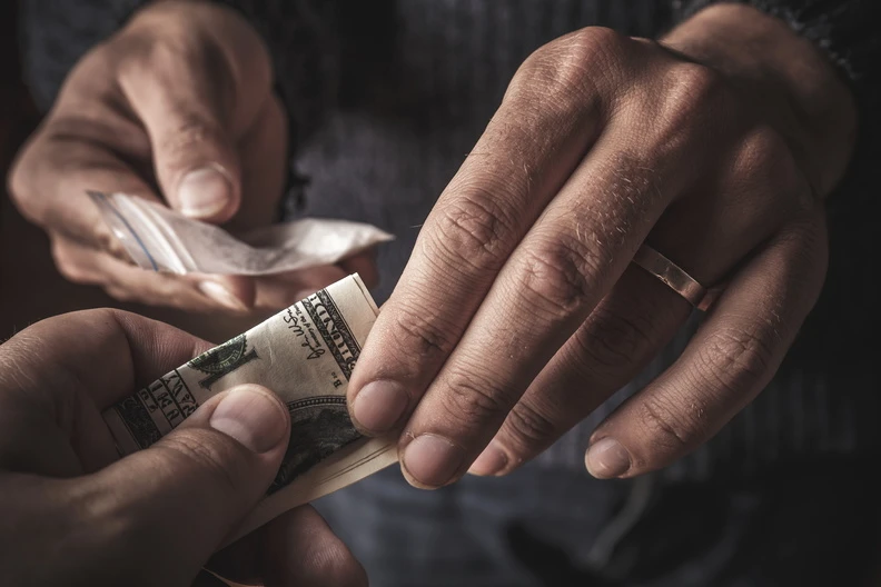 How Do Drug Possession Charges Depend on State Laws