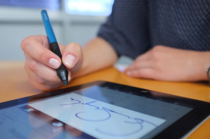 The Benefits of an Online Notary