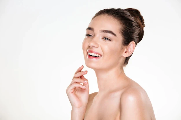9 Skin-Care Resolutions Dermatologists Want You to Make in 2022