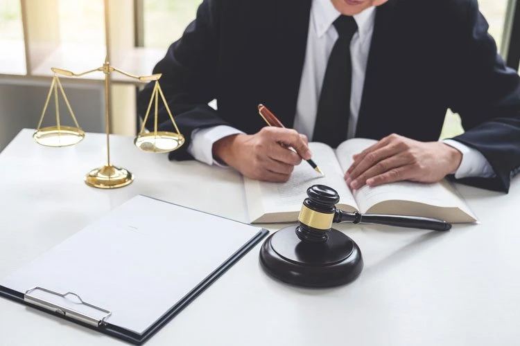 The Role of a No Fault Lawyer in New York: Key Insights