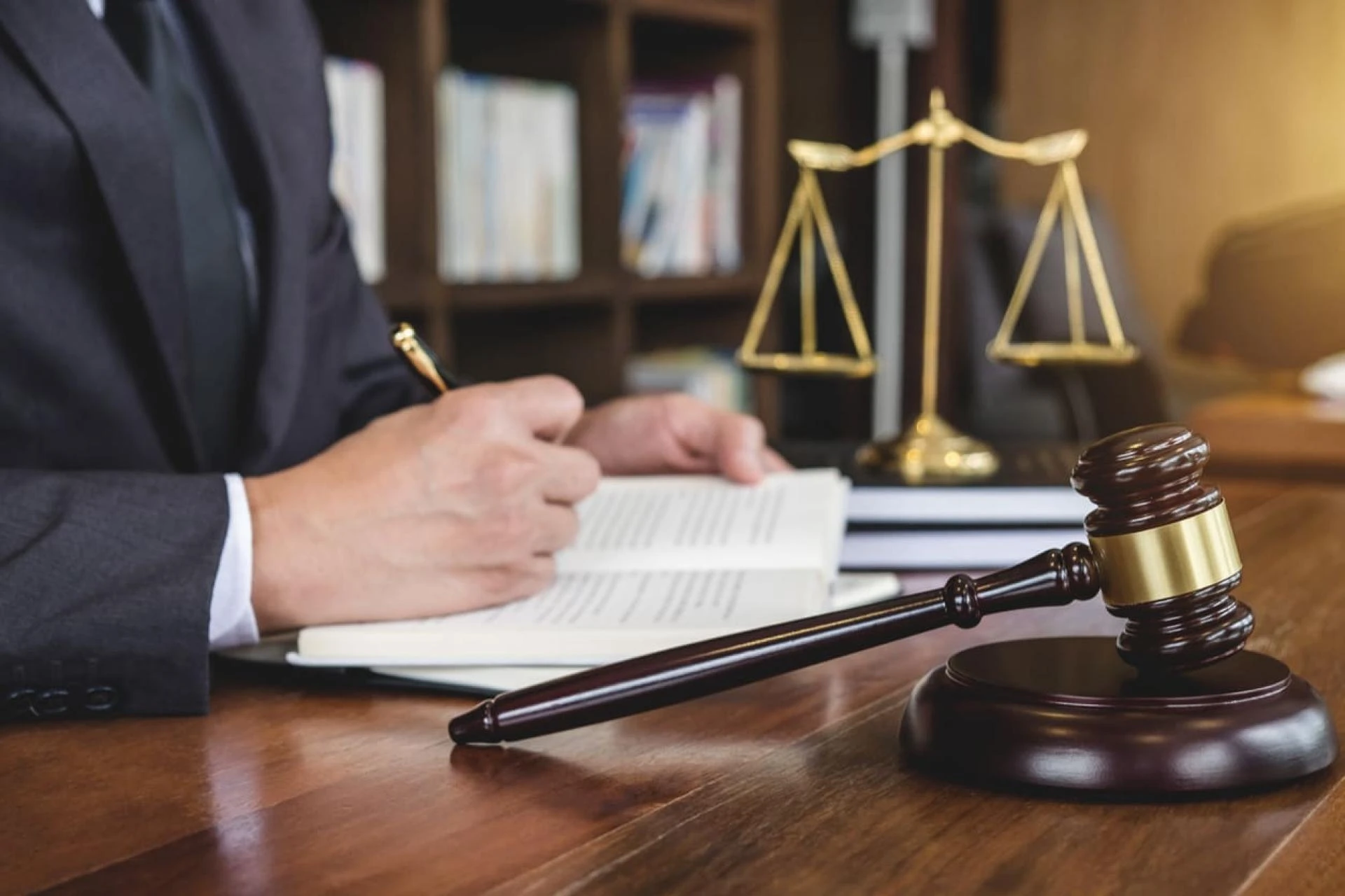 Long Island's Expert Lawyers at Your Service