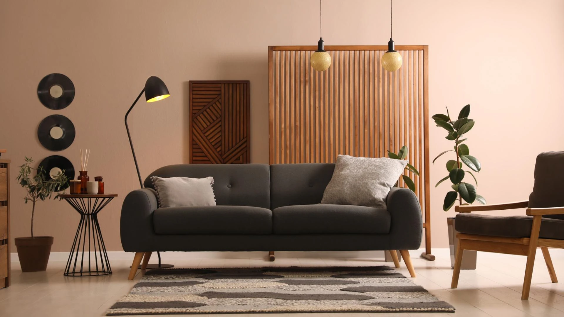 Black Magic: Transforming Your Living Room with a Sleek Black Sofa