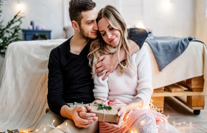 Online Christmas Gift Ideas 2020 in Kerala for Beautiful &amp; Adoring Girlfriend