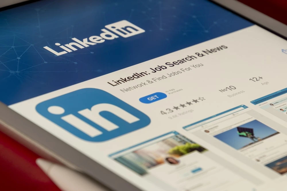 Five Things Employers Look For in a LinkedIn Profile