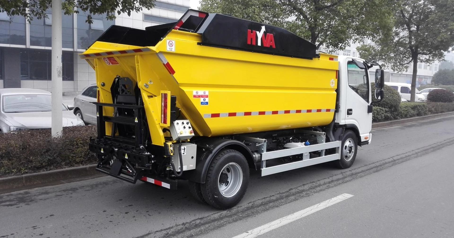 Asia Pacific Garbage Truck Bodies Market To Witness the Highest Growth Globally in Coming Years