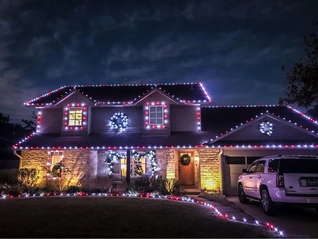 The Best Time to Schedule Professional Christmas Light Installation