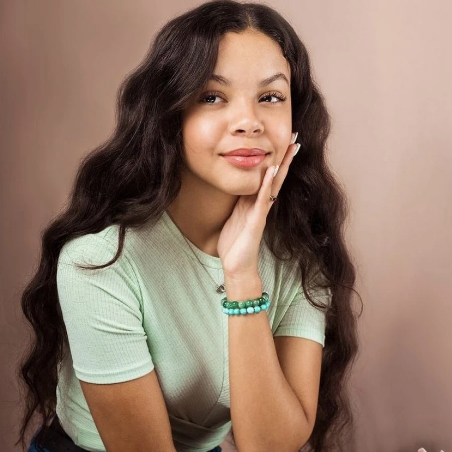 A Shining Star on A2K Survival Show Melissa Kadas