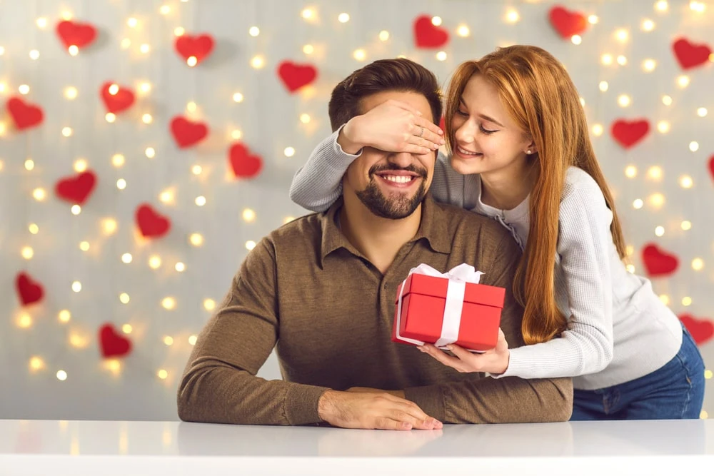 10 Best Ideas to Delight Your Husband on Various Occasions