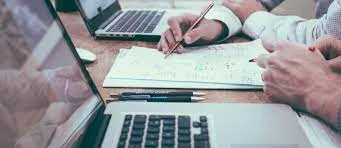Tony Iavarone in Hamilton - What is the Right Time to Hire a Financial Consultant