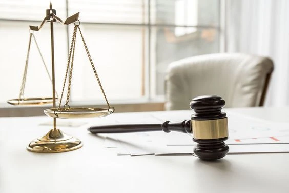 Local vs. Non-local Bankruptcy Attorneys: Making the Right Choice for Your Case