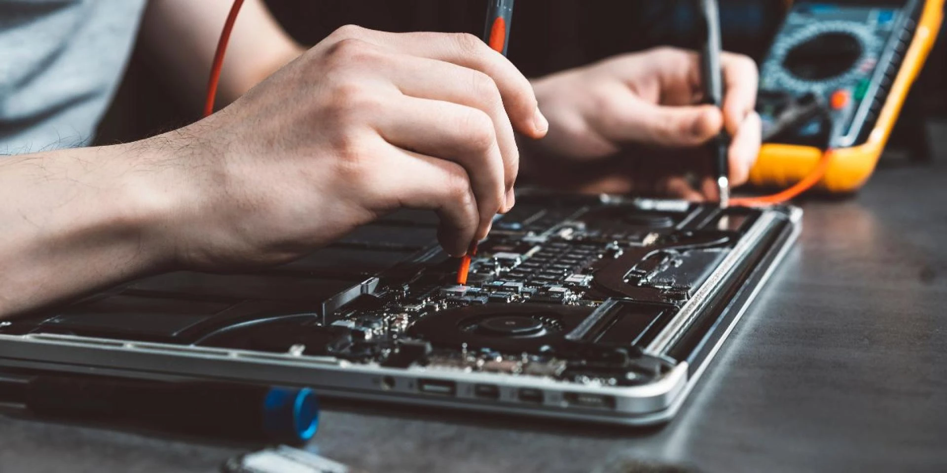 5 Compelling Reasons to Opt for MacBook Repair Services - IFIXIT4U Computer Repairs