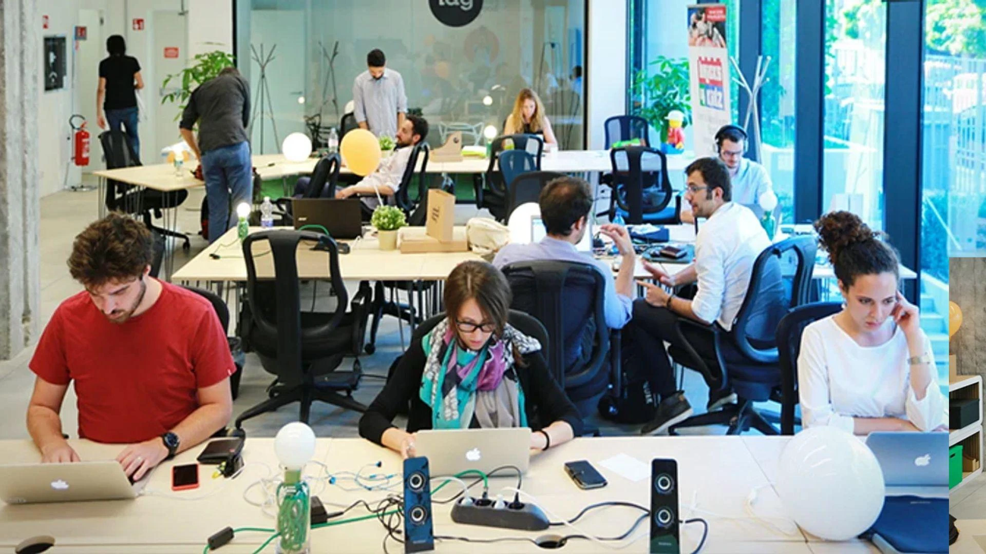 Why Ready to Move Office Space in Noida Is the Best for Start-Ups