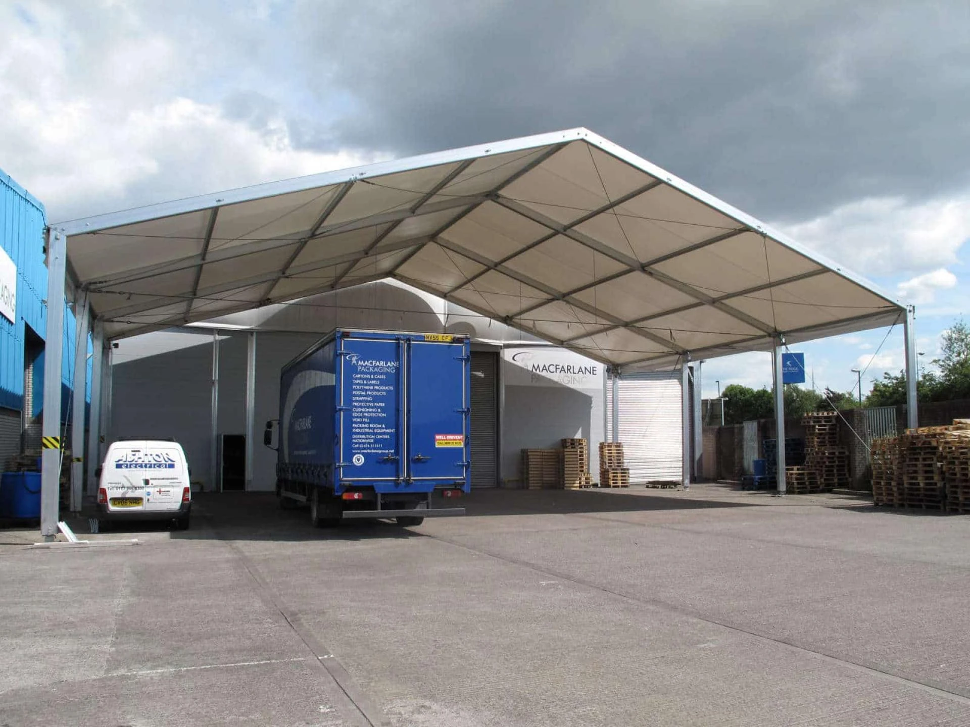Enhance Your Farming Venture with the Best Quality Agricultural Steel Frame Buildings in the UK