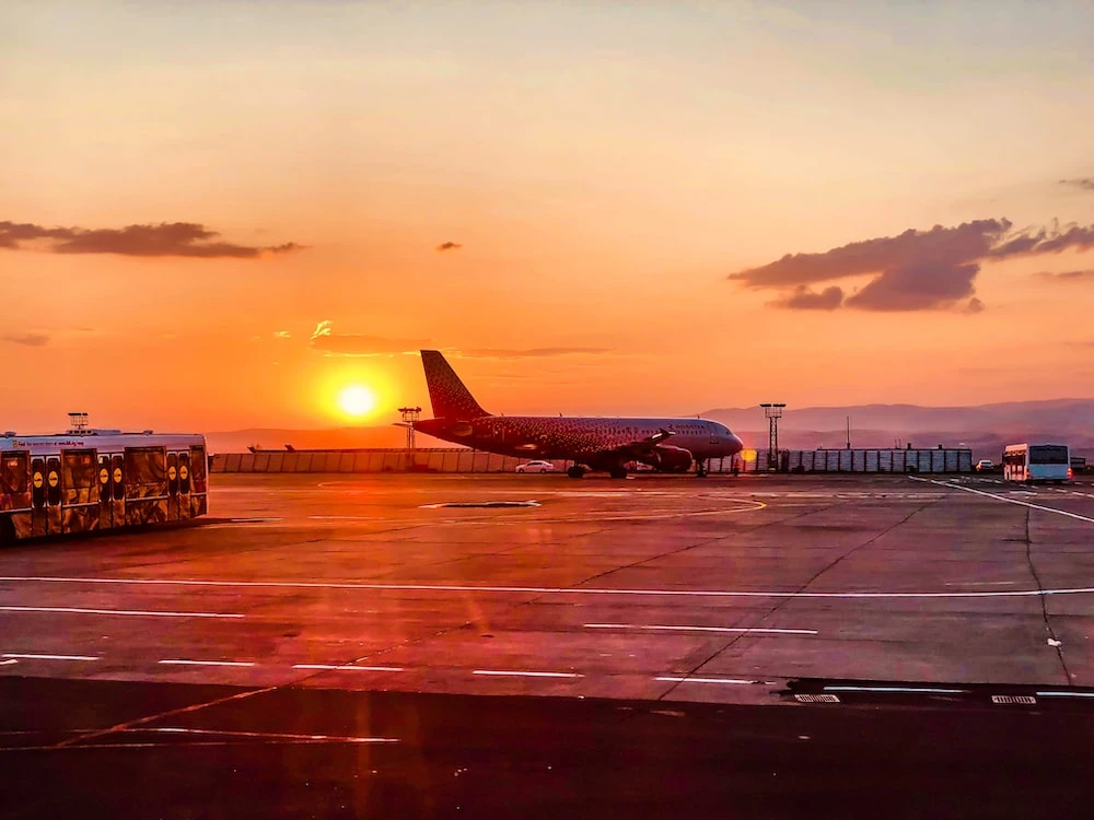 Getting in touch with Delta Group Travel