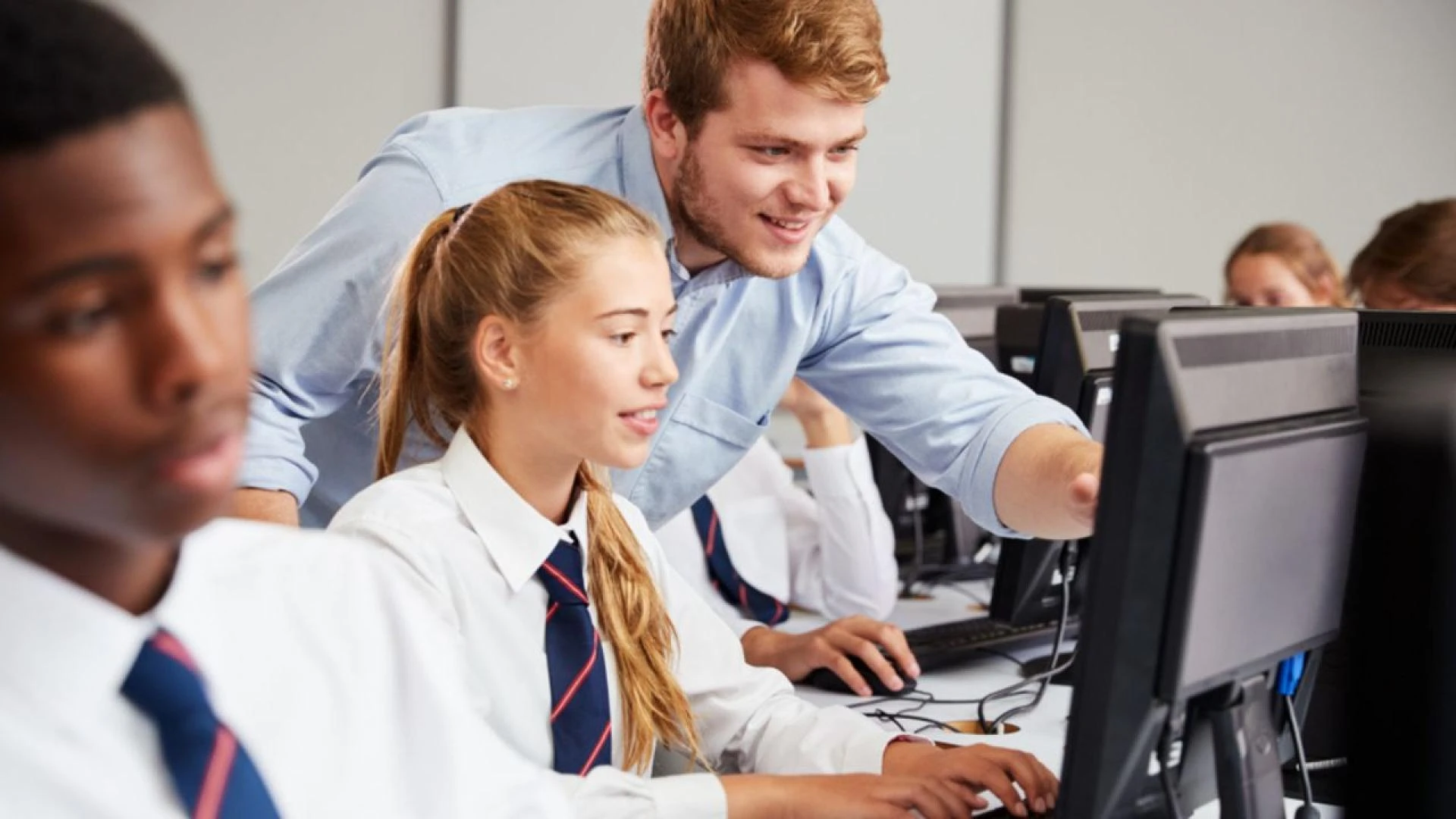 Nurturing Lifelong Learning: Empowering Secondary School Students