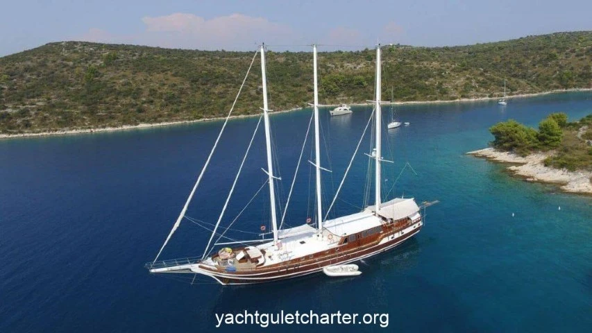 Yacht Gulet Charter