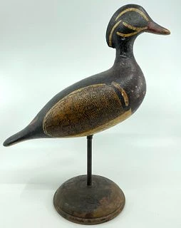                Buying Antique Duck Decoys 