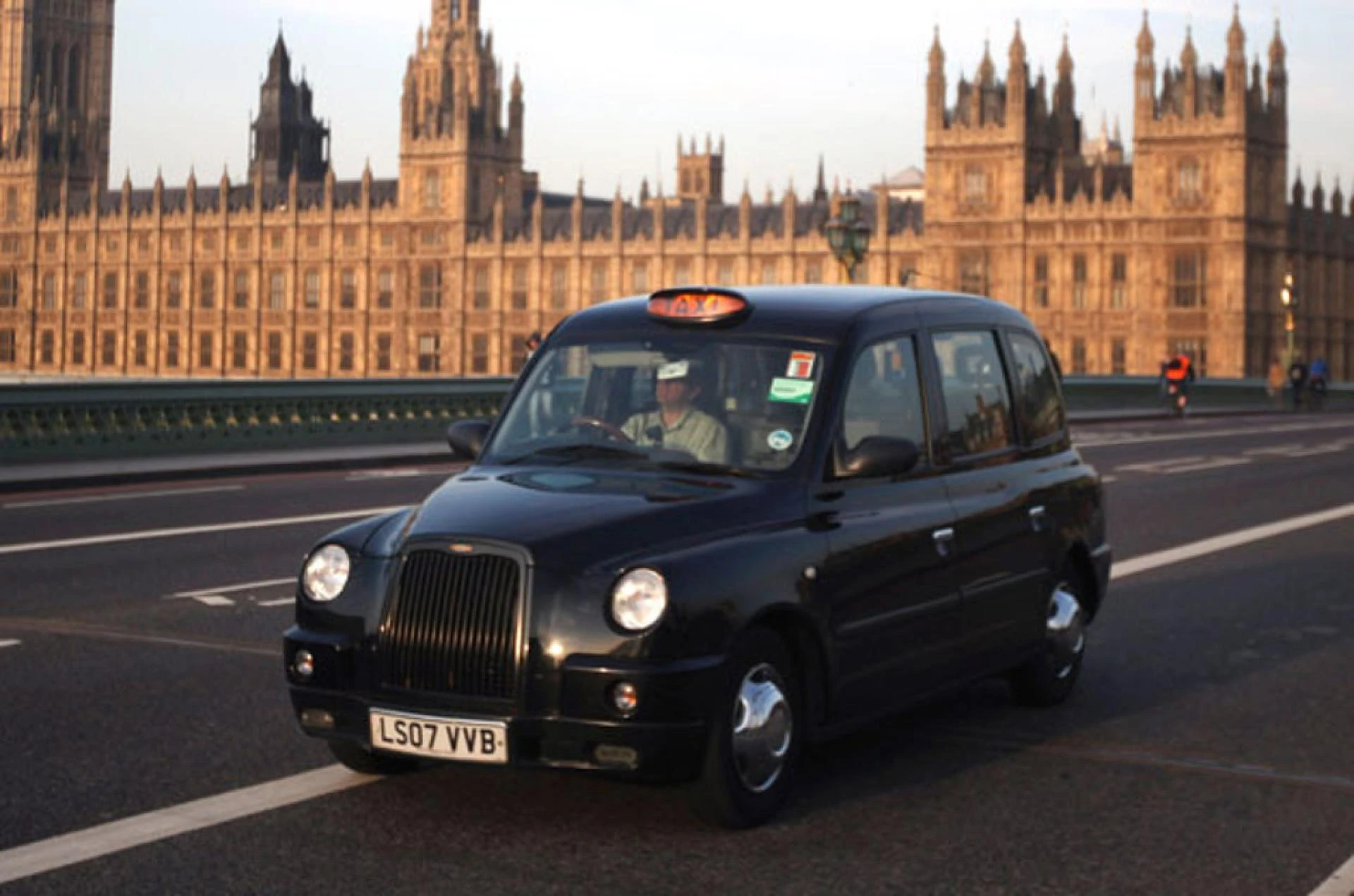 Walton Taxis Prices: Balancing Quality with Affordability