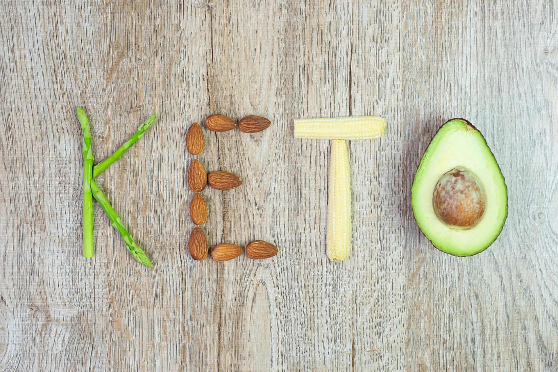 What Is A Keto Diet? Complete Beginner’s Guide to This Popular Diet