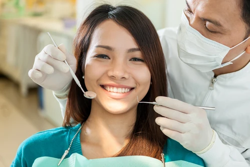 Revive Your Smile: Denture Dentistry Specialists!