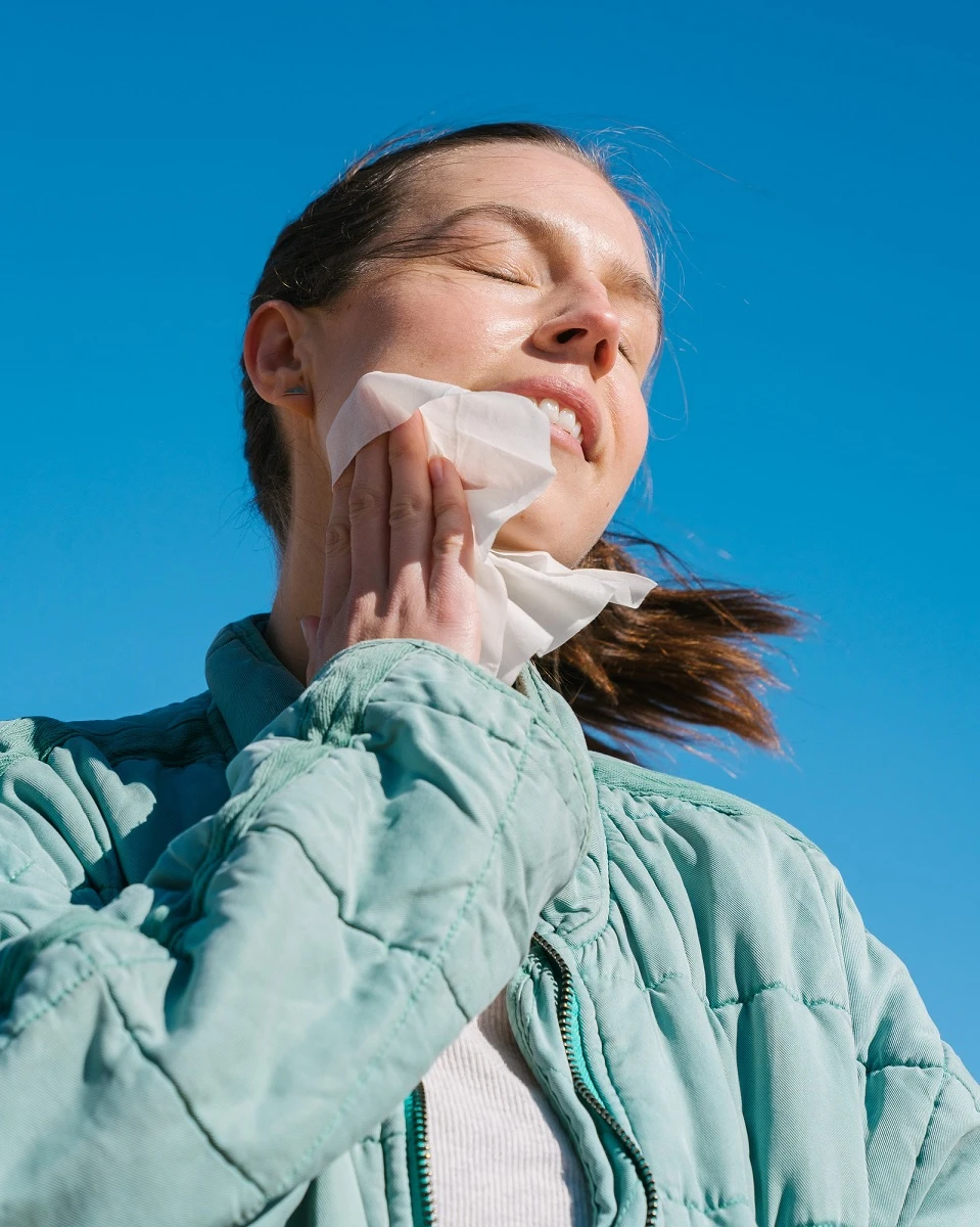 3 Tips for Cultivating a Travel-Friendly Skincare Regimen