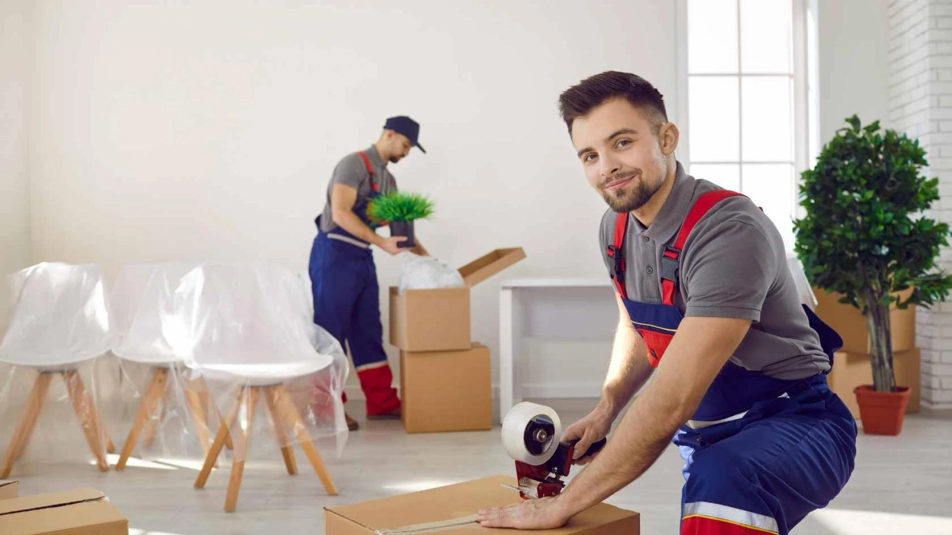 Smooth Moves: Navigating Your Relocation with Burlington Movers