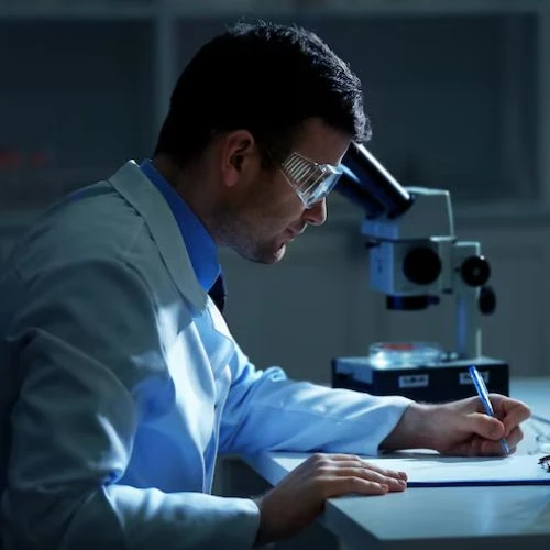 Choose the Perfect Topic for Your Life Sciences Thesis or Dissertation in Kuwait