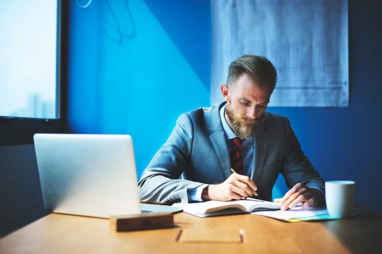 Get Your Dissertation Done with Top-notch Writers from Athens