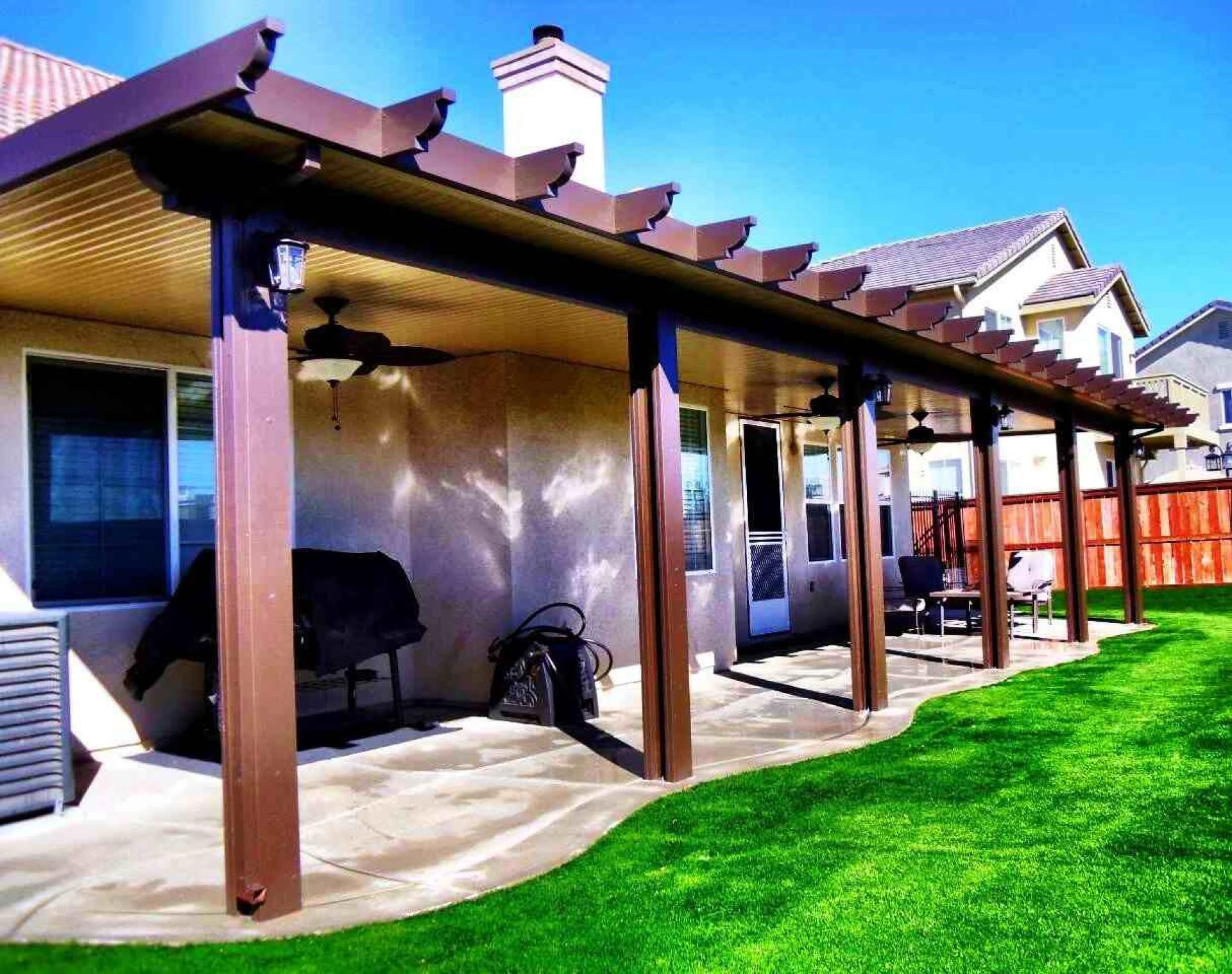 Maximize Comfort: Stylish Patio Covers