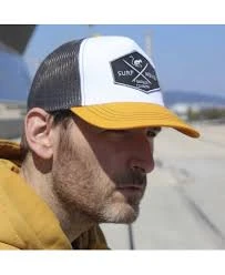 Gorras trucker funcionales para cualquier estilo