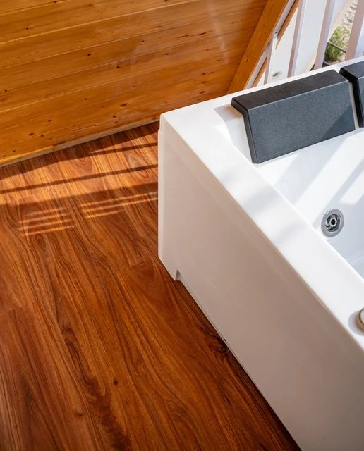 Choosing Between Rustic and Modern SPC Flooring Styles