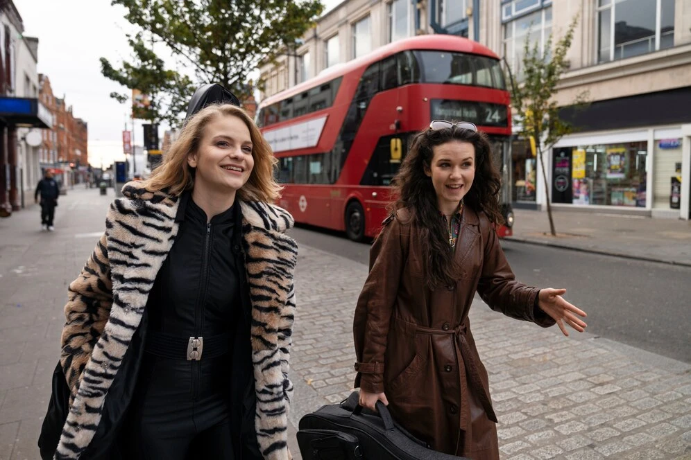 From Tea to Tarts: A British Expat's Guide to Moving to Portugal