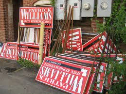 16 Tips to Choose the Right Material for Your Yard Signs