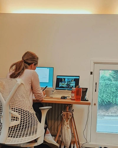 Stylistic Design: Mastering Motion Graphics in London