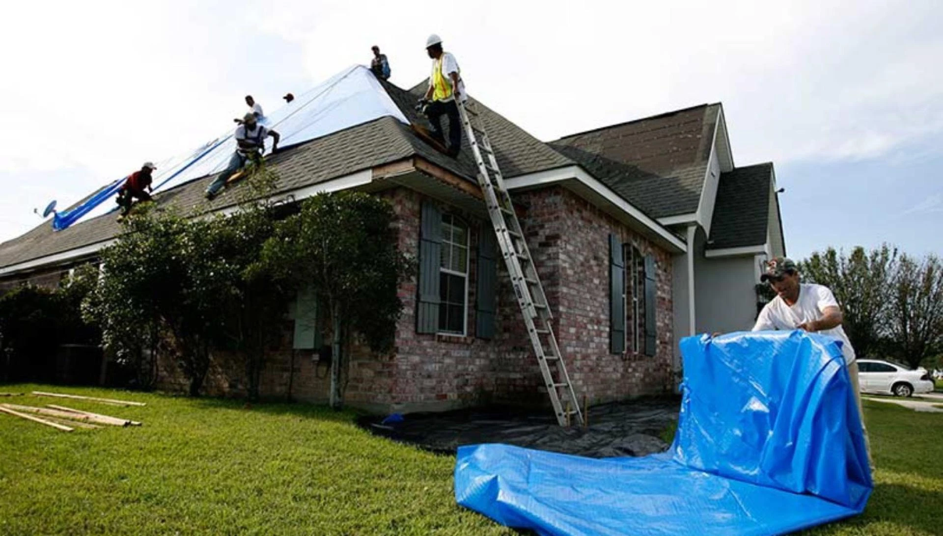 Emergency Roof Repair What to Do When Disaster Strikes