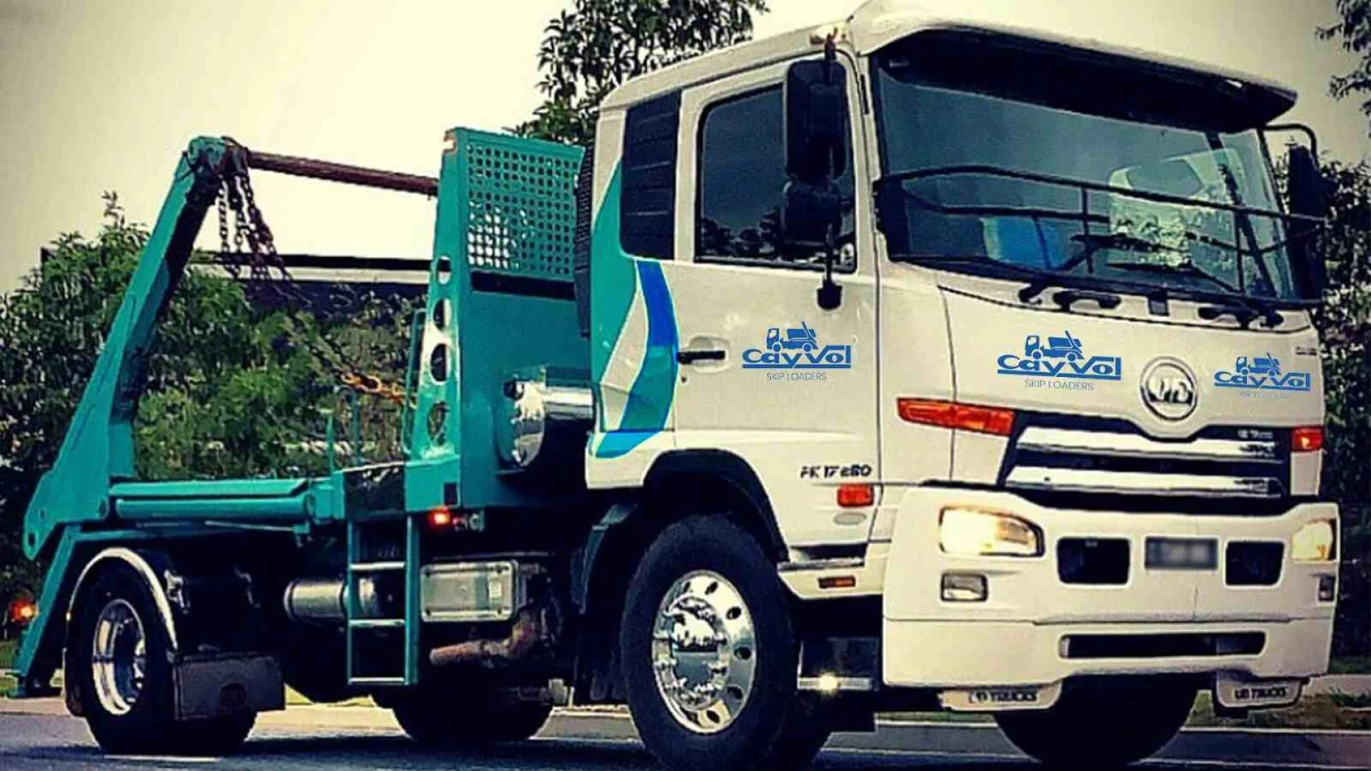 How Skip Bin Loaders Are Reshaping Waste Handling?