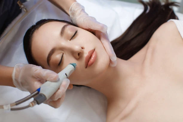 Riyadh's Glow Revolution: Embrace HydraFacial Magic
