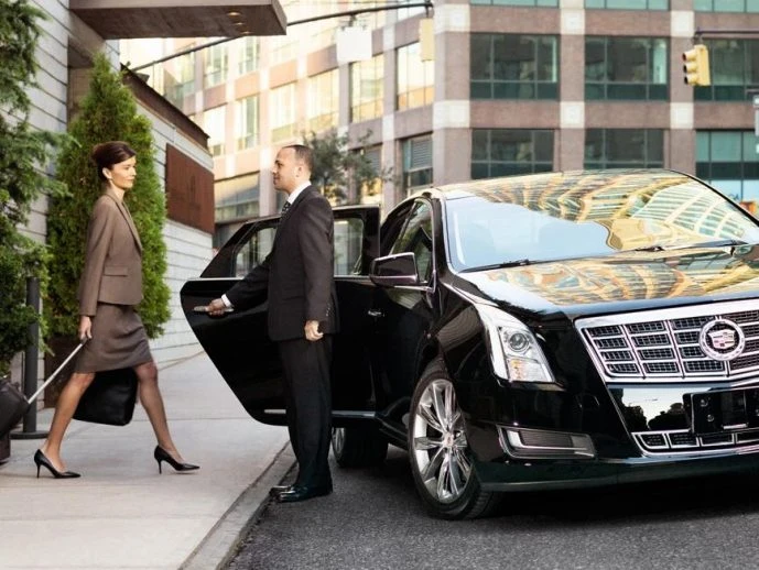 Exclusive Insider Tips for a Luxurious Ride with Carey Limousine in 2024