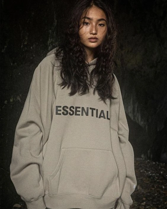 The Timeless Appeal of Essentials Clothing Unveiling the Versatility of the Essentials Sweatshirt