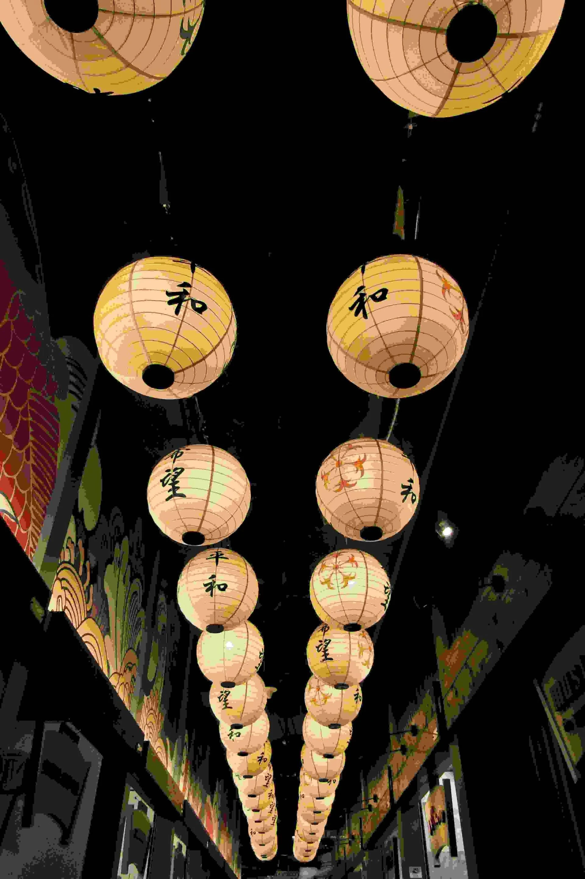 10 REASONS WHY YOU SHOULD VISIT JAPAN