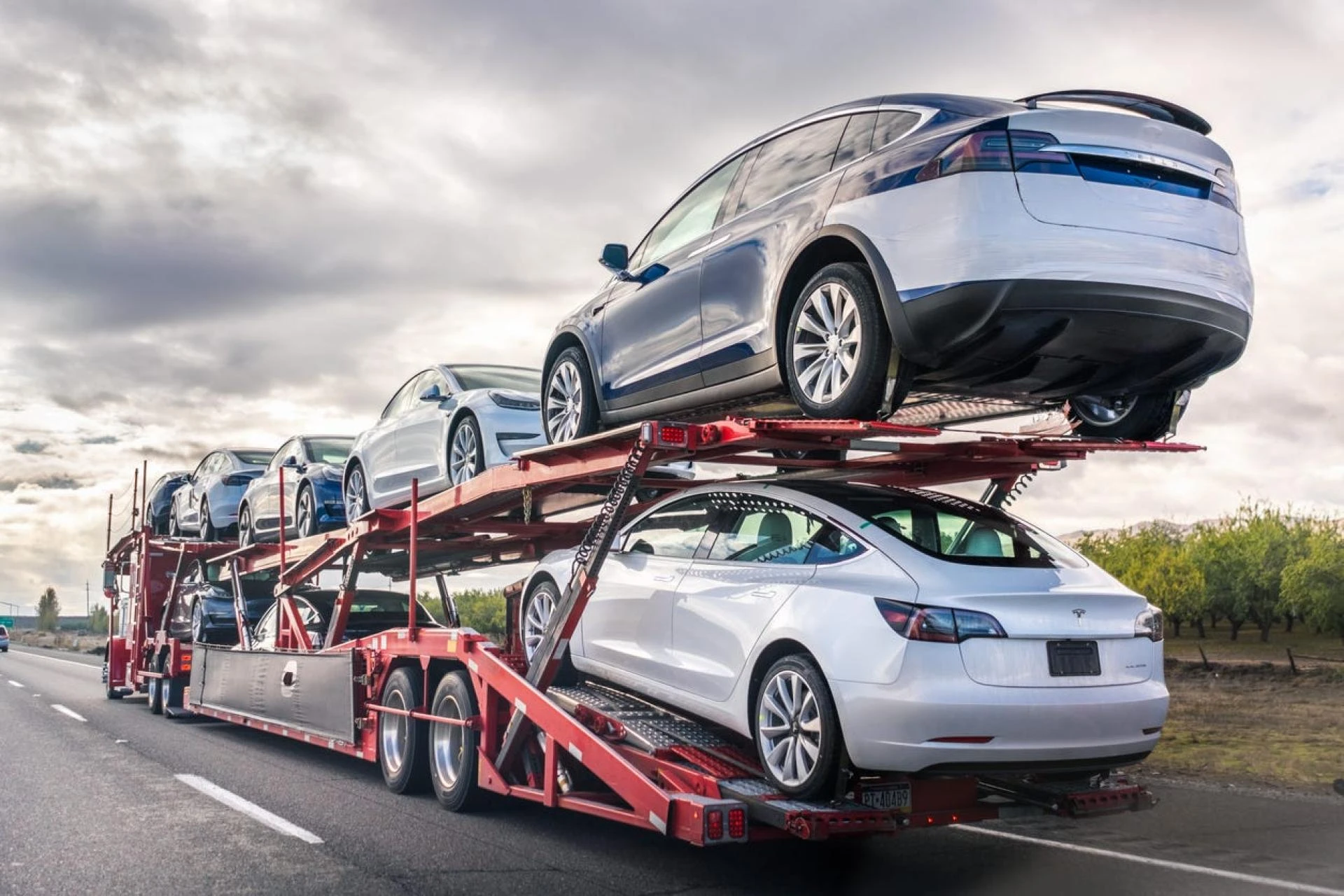 Factors that Weigh in on the Cost of Vehicle Shipping