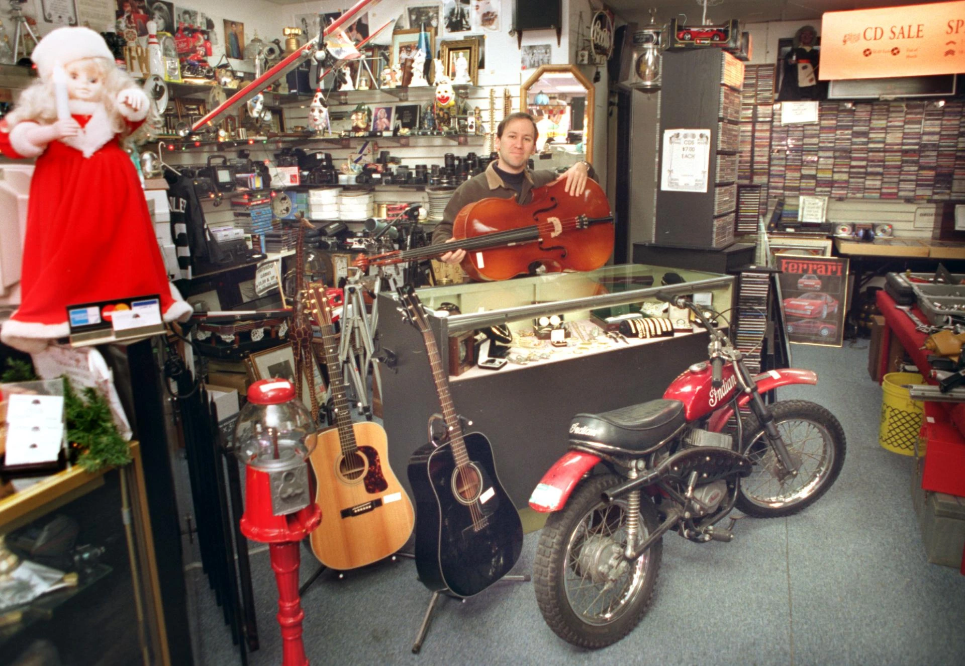 How to start your own pawn shop business?